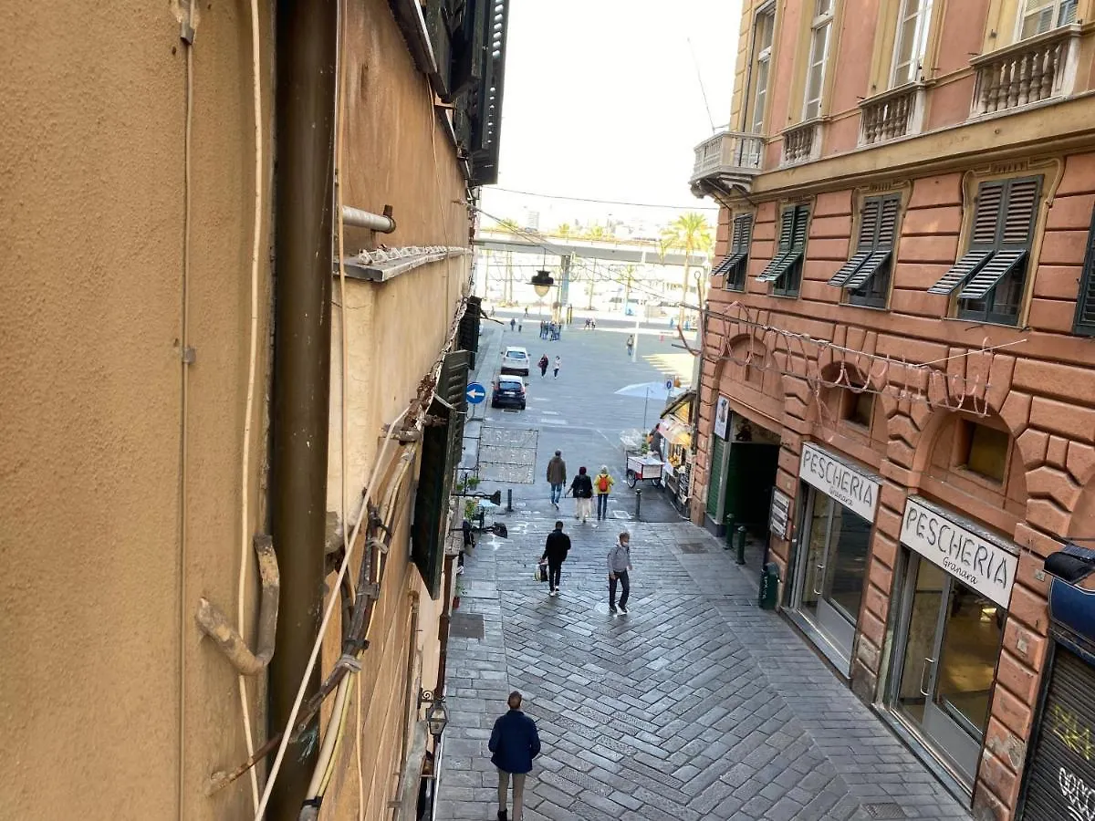 Apartment Appartamento Al Ponte Reale Genoa Italy